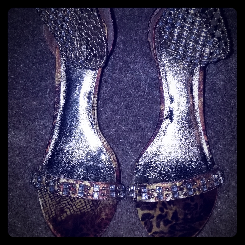 Zigi Soho velvet cheetah print heels